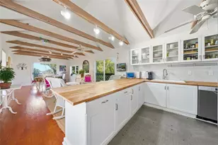 700 Lands End Dr, Longboat Key, FL 34228 - Photo 9