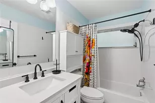 2039 Pine Ridge Dr, Clearwater, FL 33763 - Photo 19