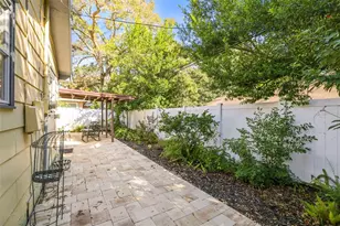 1011 Park Dr, Dunedin, FL 34698 - Photo 55