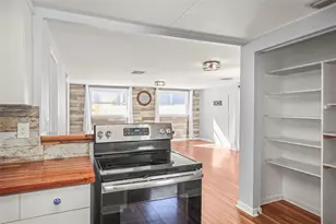 1011 Park Dr, Dunedin, FL 34698 - Photo 25