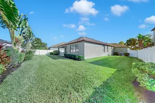 7109 Spindle Tree Ln, Riverview, FL 33578 - Photo 5