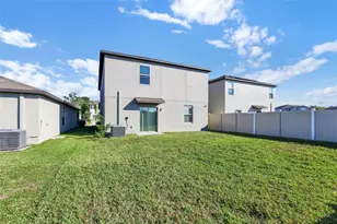 5204 White Chicory Dr, Apollo Beach, FL 33572 - Photo 5