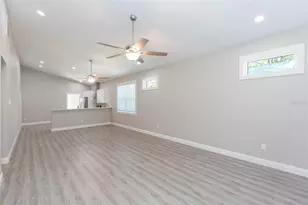 218 W Jean St, Tampa, FL 33604 - Photo 3