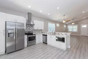 218 W Jean St, Tampa, FL 33604 - Photo 7