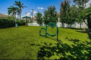 589 52nd Ave N, Saint Petersburg, FL 33703 - Photo 39