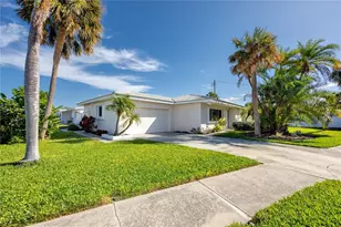 8851 Gulf Blvd, Saint Pete Beach, FL 33706 - Photo 3