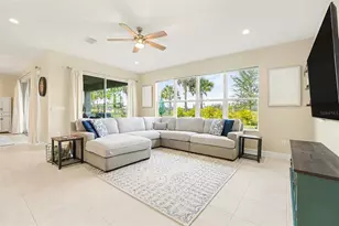 32745 Tamarind Grv Ln, Wesley Chapel, FL 33543 - Photo 5
