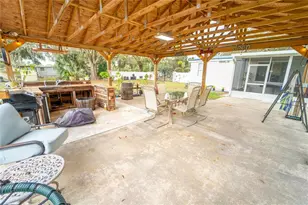 4405 Loma Vista Dr, Valrico, FL 33596 - Photo 41