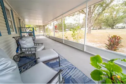 4405 Loma Vista Drive, Valrico, FL 33596 - Photo 11