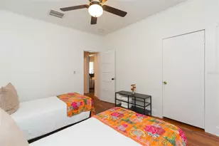 917 E Broad St, Tampa, FL 33604 - Photo 13