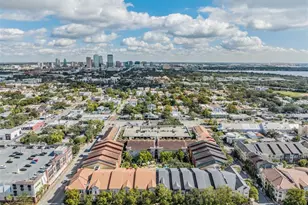 2410 W Azeele St, Tampa, FL 33609 - Photo 37