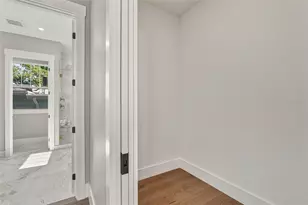 844 26th Ave N, Saint Petersburg, FL 33704 - Photo 45