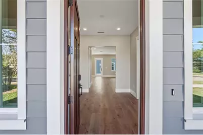 844 26th Avenue N, Saint Petersburg, FL 33704 - Photo 5