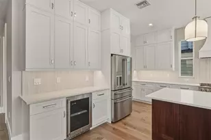 844 26th Ave N, Saint Petersburg, FL 33704 - Photo 23