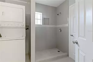 4126 Temple Heights Rd, Tampa, FL 33617 - Photo 25