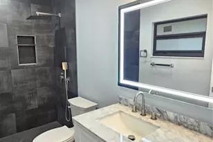 803 W Morse St, Plant City, FL 33563 - Photo 13