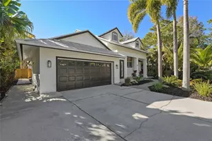 1826 Boyce St, Sarasota, FL 34239 - Photo 3