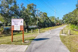 6808 Seafairer Dr, Tampa, FL 33615 - Photo 39