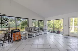 6808 Seafairer Dr, Tampa, FL 33615 - Photo 19