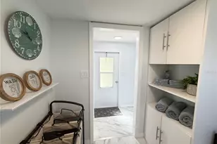 7129 Mt Arlington Dr NE, Saint Petersburg, FL 33702 - Photo 13