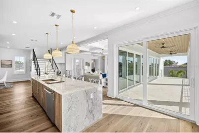 2050 Hawaii Avenue NE, Saint Petersburg, FL 33703 - Photo 17