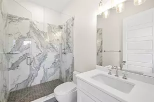 2050 Hawaii Ave NE, Saint Petersburg, FL 33703 - Photo 35