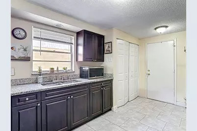 16132 Sagebrush Road, Tampa, FL 33618 - Photo 17