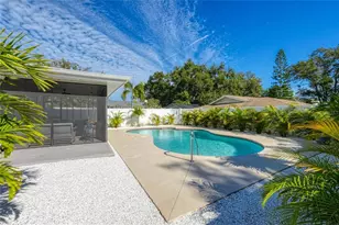 2339 Orangeside Rd, Palm Harbor, FL 34683 - Photo 33