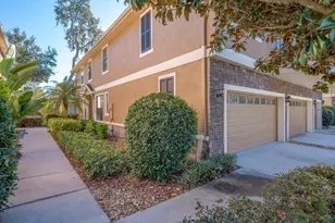 5722 Kinglethill Dr, Lithia, FL 33547 - Photo 3