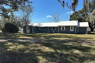 36506 Althea Ln, Zephyrhills, FL 33541 - Photo 13