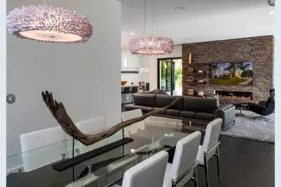 356 Bayview Drive NE, Saint Petersburg, FL 33704 - Photo 13