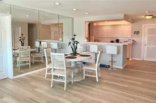 100 Bluff View Dr, Belleair Bluffs, FL 33770 - Photo 9