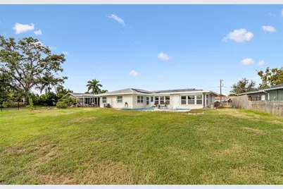 3700 21st Avenue N, Saint Petersburg, FL 33713 - Photo 39