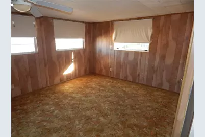 38011 Dixie Avenue, Dade City, FL 33525 - Photo 17