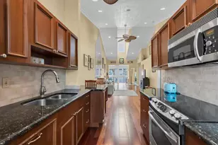 173 Sun Isle Cir, Treasure Island, FL 33706 - Photo 13