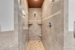 173 Sun Isle Cir, Treasure Island, FL 33706 - Photo 21