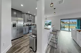 10136 Newminster Loop, Ruskin, FL 33573 - Photo 55