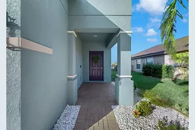 10136 Newminster Loop, Ruskin, FL 33573 - Photo 21