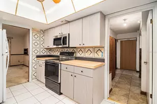 607 E Lakeshore Dr, Ocoee, FL 34761 - Photo 9