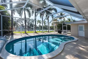 4200 46th Ave S, Saint Petersburg, FL 33711 - Photo 3