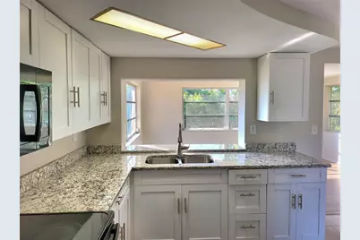 4004 Grayton Drive, New Port Richey, FL 34652 - Photo 9