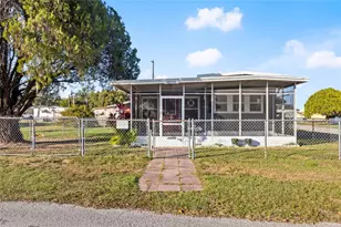 38755 New Jersey Ave, Zephyrhills, FL 33542 - Photo 5