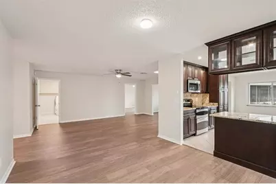 2009 Hereford Drive, Sun City Center, FL 33573 - Photo 9