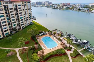 736 Island Way, Clearwater Beach, FL 33767 - Photo 23