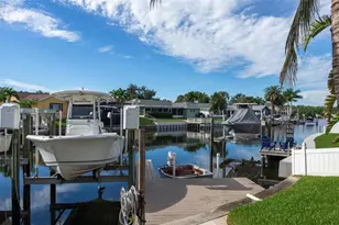 1394 51st Ave NE, Saint Petersburg, FL 33703 - Photo 11