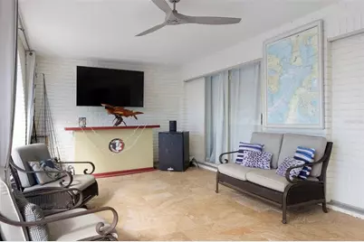 1394 51st Avenue NE, Saint Petersburg, FL 33703 - Photo 19