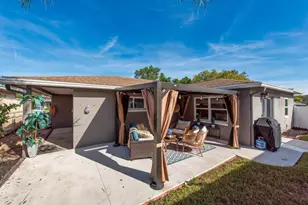 8812 Honeycomb Dr, Port Richey, FL 34668 - Photo 29