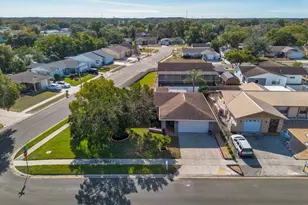 8812 Honeycomb Dr, Port Richey, FL 34668 - Photo 35