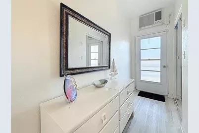 7050 Sunset Way #22, Saint Pete Beach, FL 33706 - Photo 7