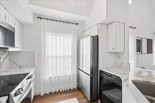 9628 Lake Chase Island Way, Tampa, FL 33626 - Photo 9